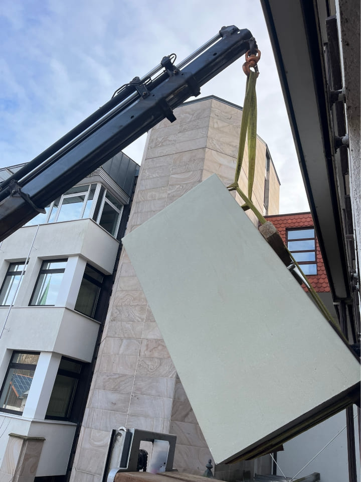 Tresorschubser - Butzki & Steffen Schwerlasthandling - Fenstertransport