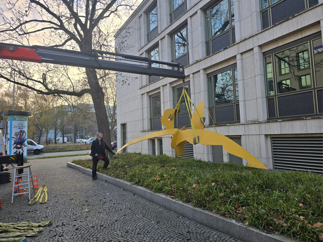 Tresorschubser - Butzki & Steffen Schwerlasthandling - Umtransport Kunst